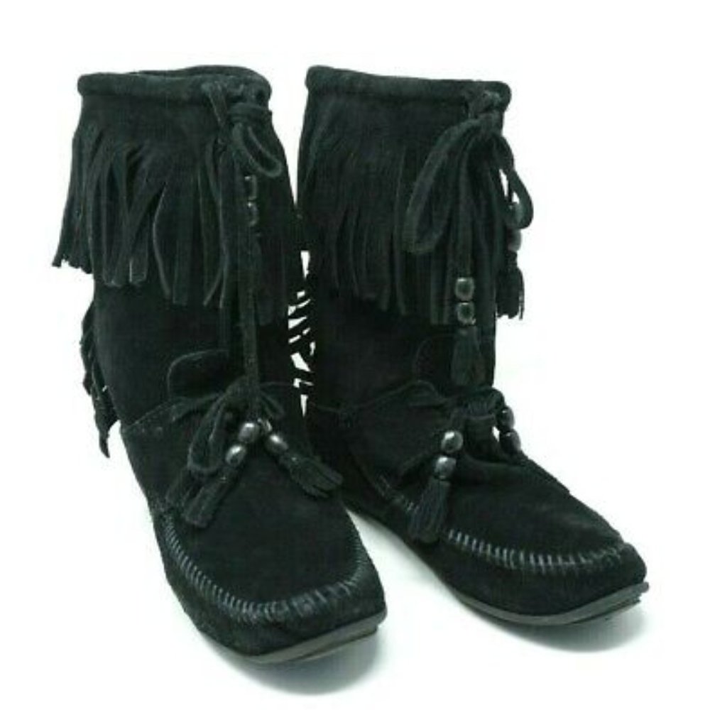 Minnetonka boho fringe festival moccasin boots